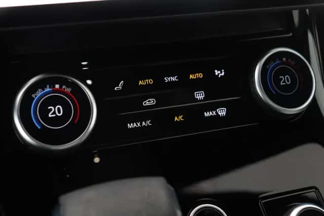 Land Rover Range Rover Sport (2023) thumbnail 50