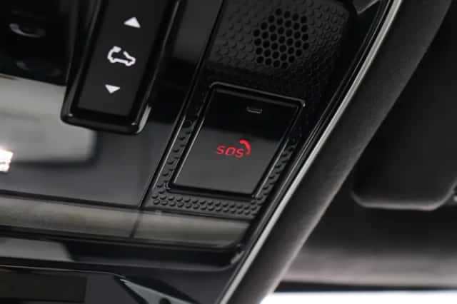 Land Rover Range Rover Sport (2023) thumbnail 59
