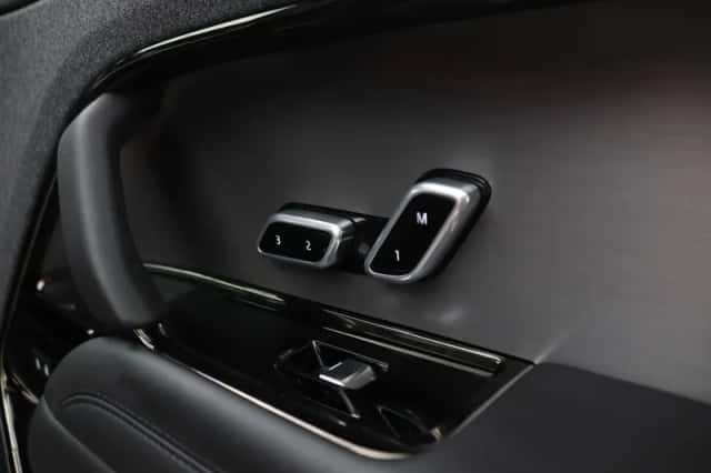 Land Rover Range Rover Sport (2025) thumbnail 52