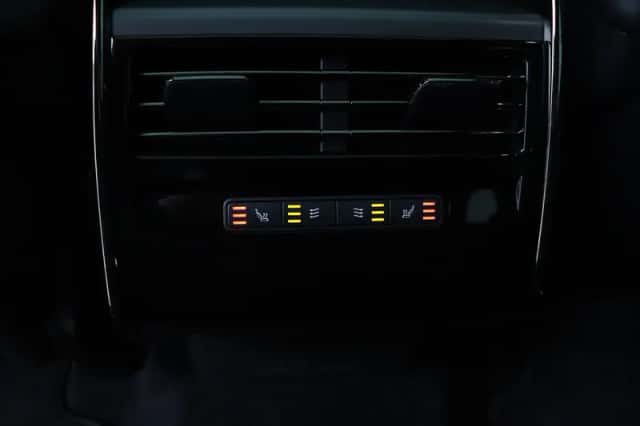 Land Rover Range Rover Sport (2025) thumbnail 55