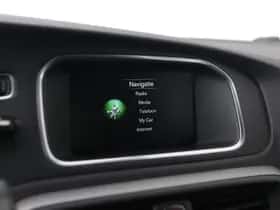 Volvo V40 (2016) thumbnail 11