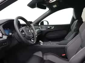 Volvo XC60 (2025) thumbnail 3
