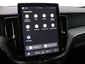 Volvo XC60 (2025) thumbnail 24