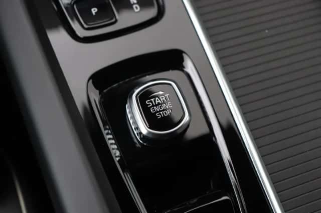 Volvo XC60 (2025) thumbnail 40