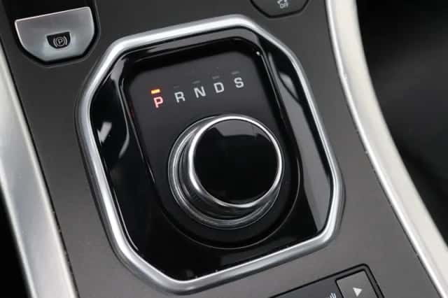 Land Rover Range Rover Evoque (2018) thumbnail 32