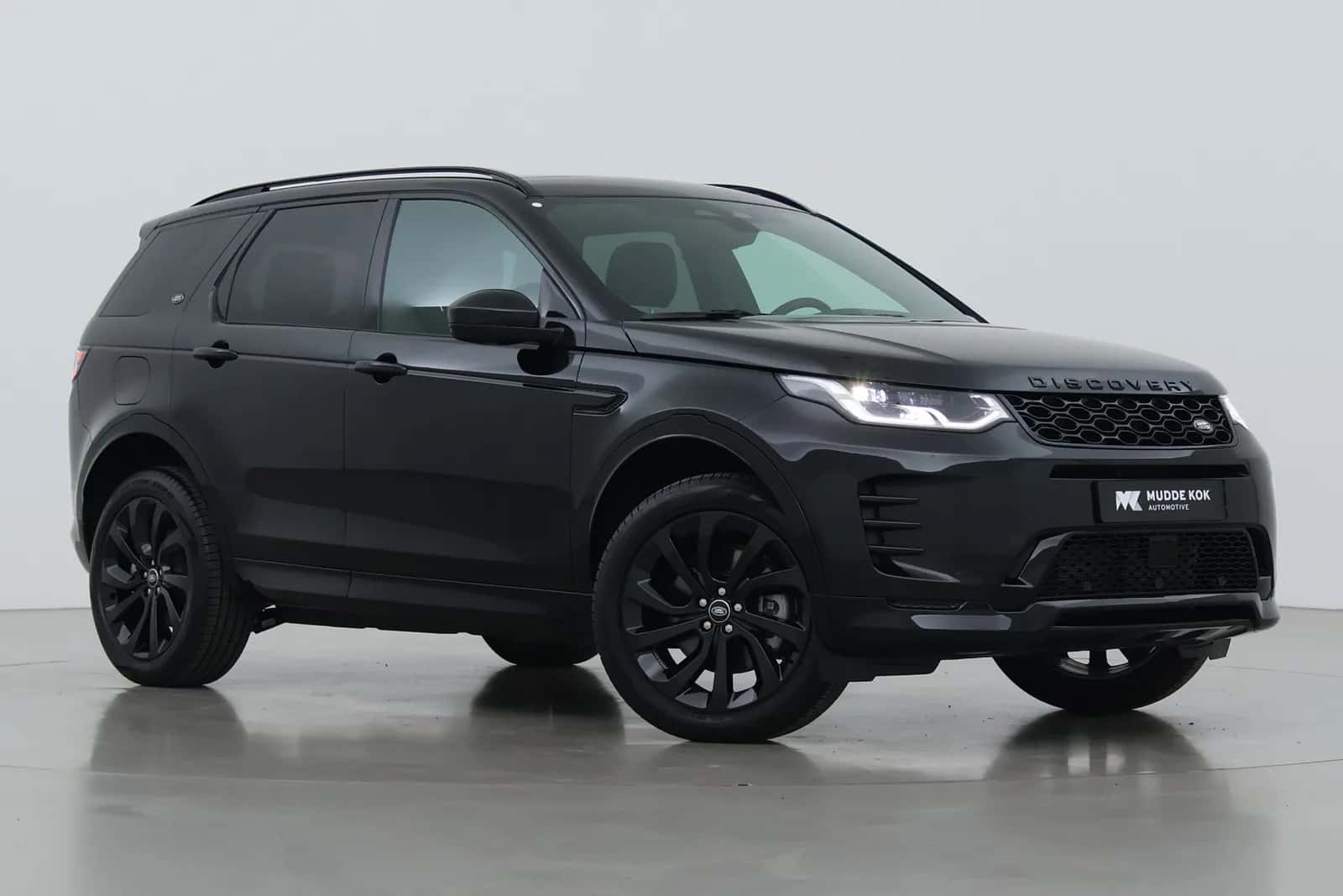 Land Rover Discovery Sport (2025) — foto 1