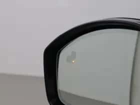 Land Rover Discovery Sport (2025) thumbnail 12
