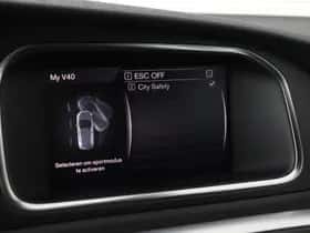 Volvo V40 (2017) thumbnail 22