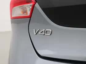 Volvo V40 (2017) thumbnail 41
