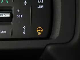 Land Rover Defender (2026) thumbnail 17