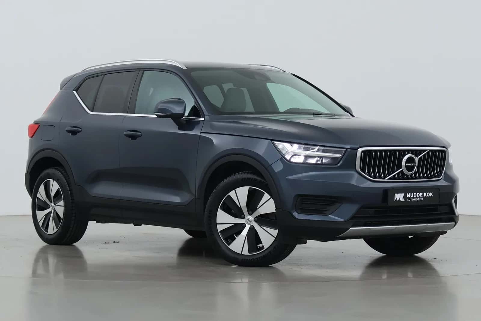 Volvo XC40 (2022) — foto 1