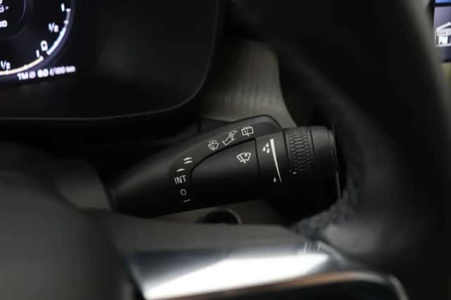 Volvo XC40 (2022) thumbnail 37