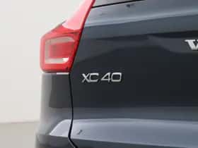 Volvo XC40 (2022) thumbnail 45