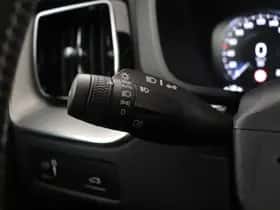 Volvo XC60 (2021) thumbnail 40