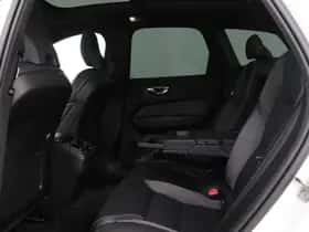 Volvo XC60 (2021) thumbnail 48