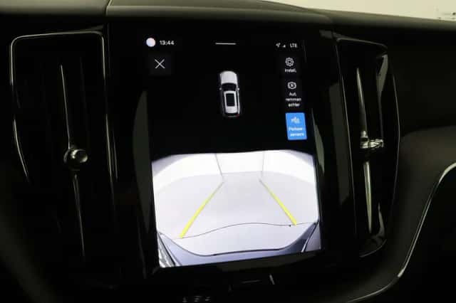 Volvo XC60 (2025) thumbnail 13