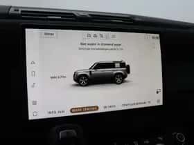 Land Rover Defender (2024) thumbnail 30