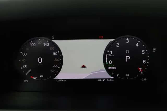 Land Rover Defender (2024) thumbnail 35