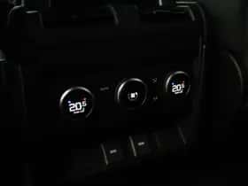 Land Rover Defender (2024) thumbnail 47