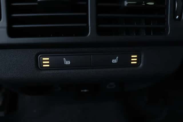 Land Rover Range Rover Evoque (2026) thumbnail 52