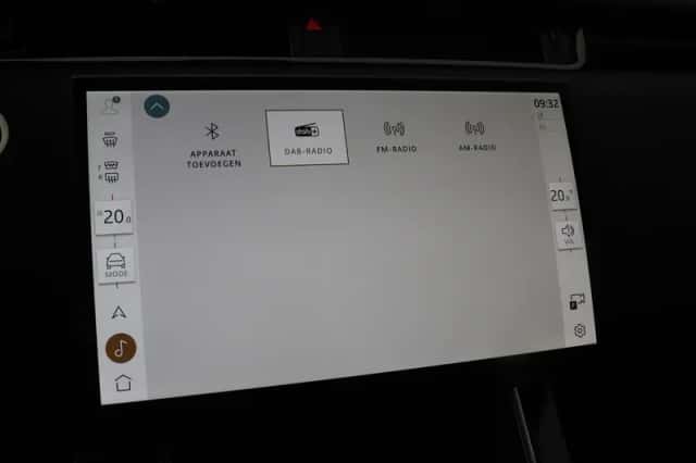 Land Rover Range Rover Evoque (2026) thumbnail 36