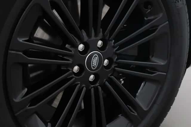 Land Rover Range Rover Evoque (2026) thumbnail 60