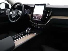 Volvo XC60 thumbnail 16