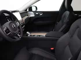 Volvo XC60 thumbnail 3