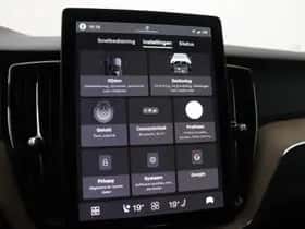Volvo XC60 thumbnail 32