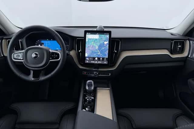 Volvo XC60 (2026) thumbnail 4