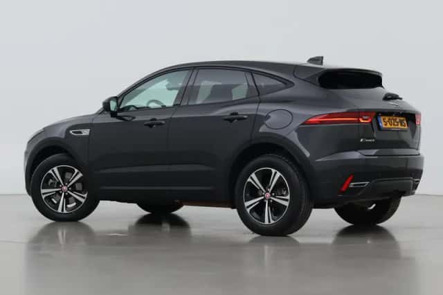 Jaguar E-Pace (2023) thumbnail 2
