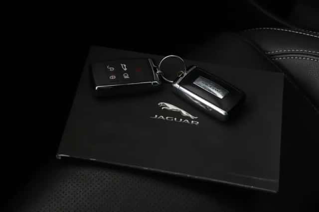 Jaguar E-Pace (2023) thumbnail 18