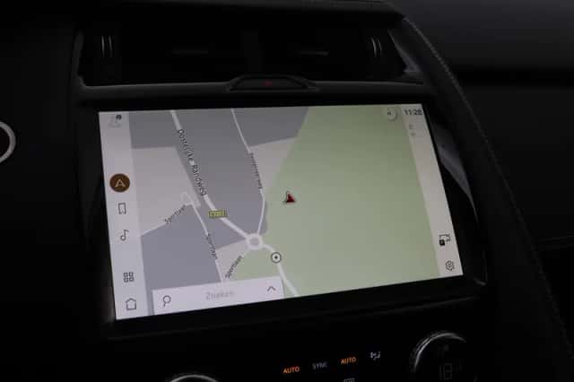 Jaguar E-Pace (2023) thumbnail 23
