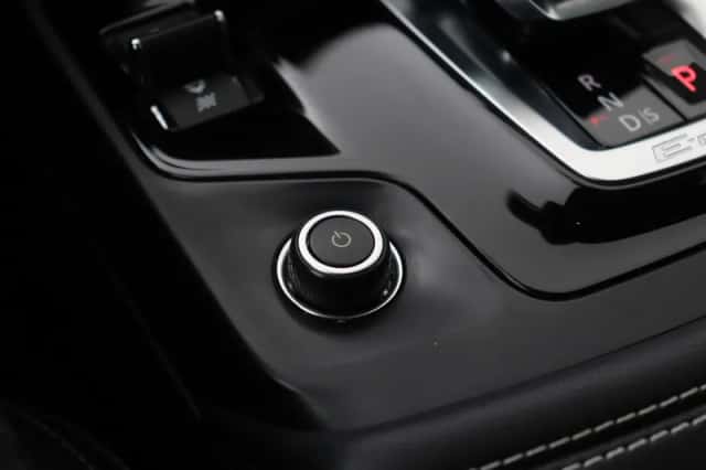 Jaguar E-Pace (2023) thumbnail 35