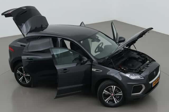 Jaguar E-Pace (2023) thumbnail 6