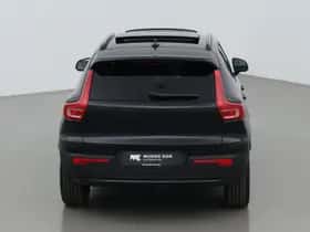Volvo XC40 (2025) thumbnail 9