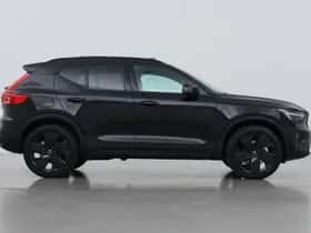 Volvo XC40 (2025) thumbnail 10