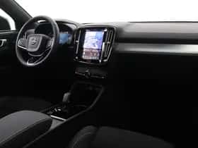 Volvo XC40 (2025) thumbnail 17