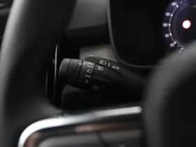 Volvo XC40 (2025) thumbnail 36