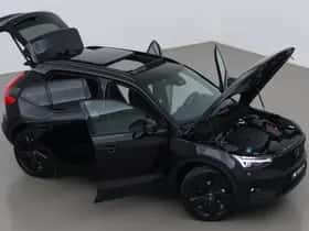 Volvo XC40 (2025) thumbnail 6