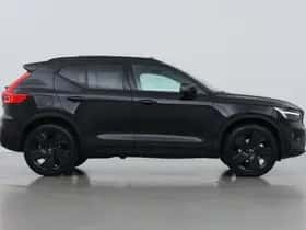 Volvo XC40 (2025) thumbnail 10
