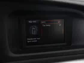 Volvo V40 (2014) thumbnail 12