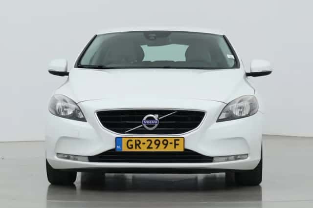 Volvo V40 (2014) thumbnail 16