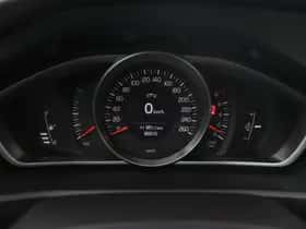 Volvo V40 (2014) thumbnail 20