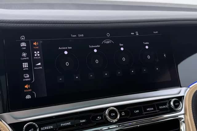 Bentley Flying Spur (2024) thumbnail 28