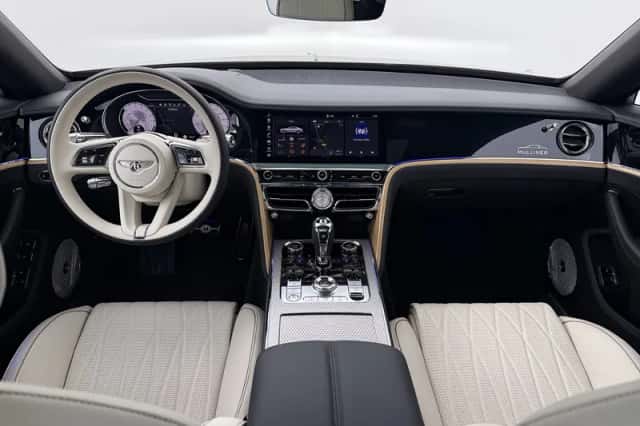 Bentley Flying Spur (2024) thumbnail 4