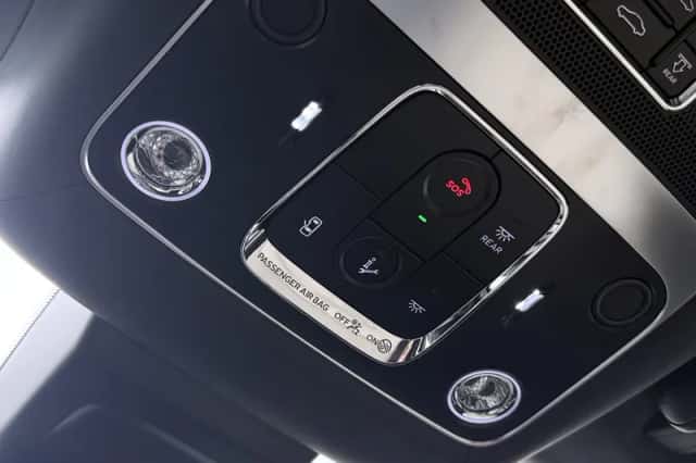 Bentley Flying Spur (2024) thumbnail 35