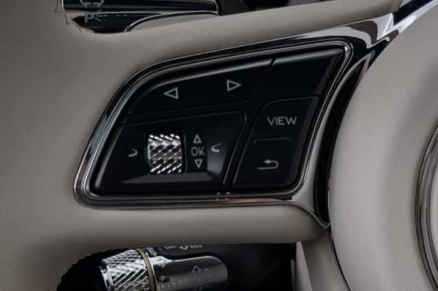 Bentley Flying Spur (2024) thumbnail 41