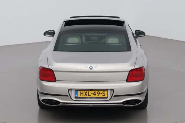 Bentley Flying Spur (2024) thumbnail 9