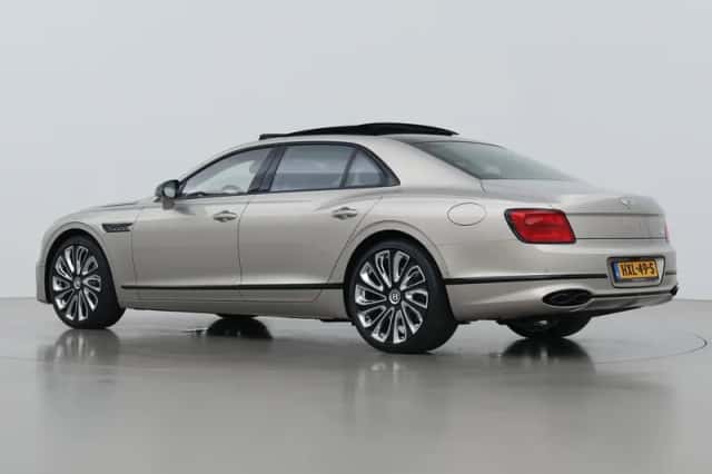 Bentley Flying Spur (2024) thumbnail 83